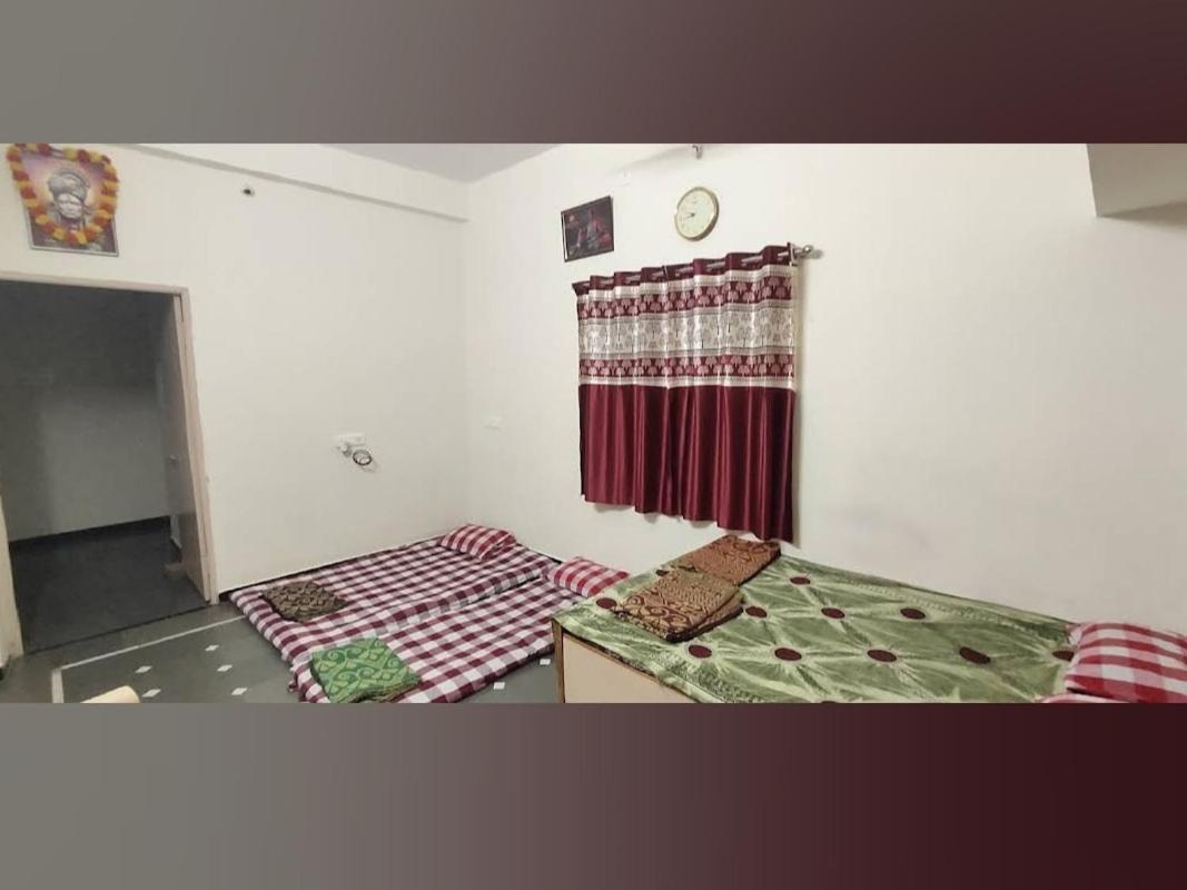 Samarth Sawali Guest House, Vidhyanagar Akkalkot Akalkot Exteriör bild